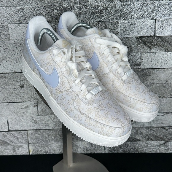 Nike Air Force 1 ‘07 SE Jacquard Floral Embroidery - NEW - WMNS10.5 - Picture 2 of 10